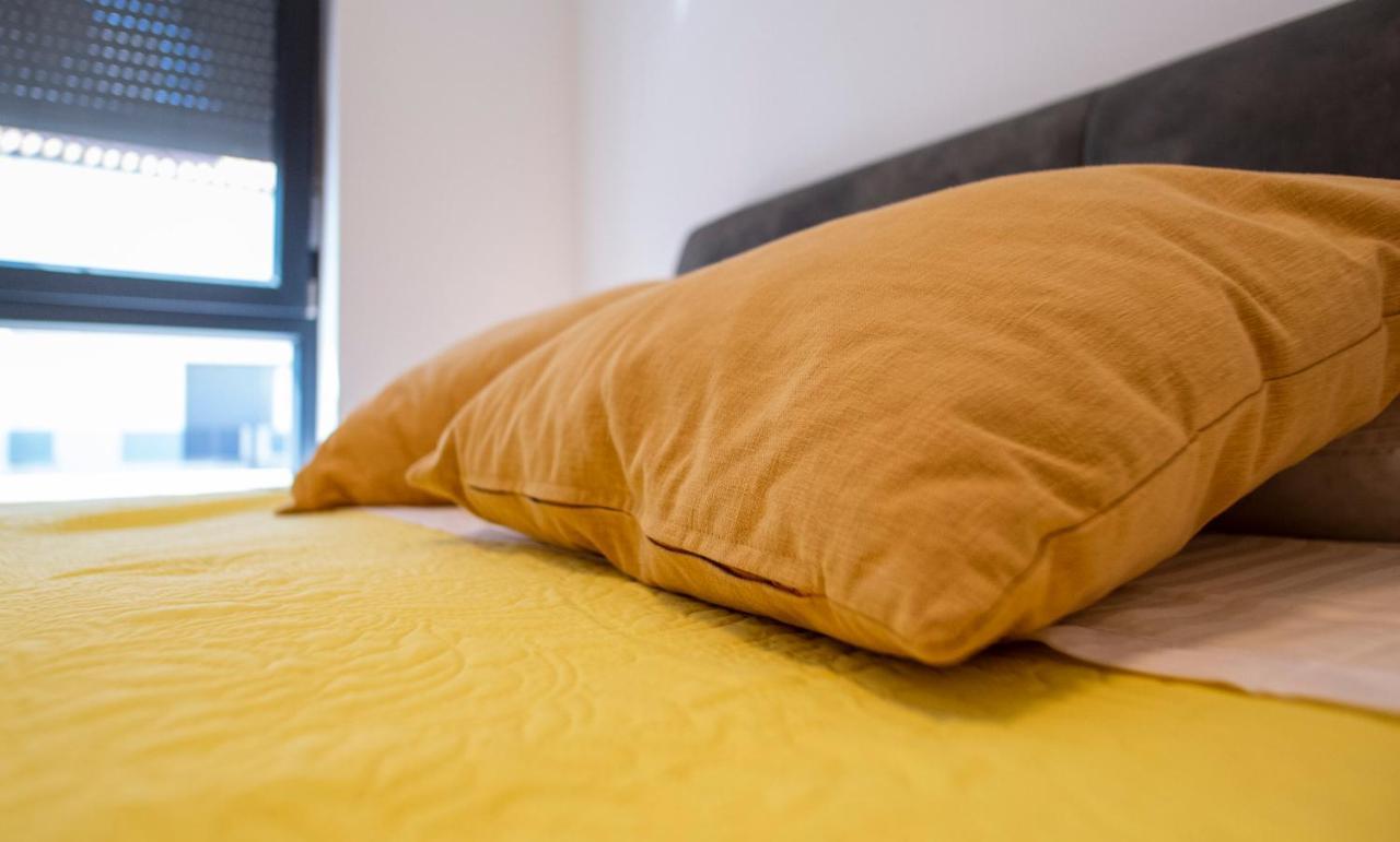 Lijon Apartment Banjole Bagian luar foto